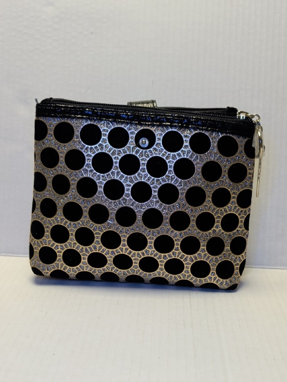 Dior Black and Gold Polka Dot Wristlet Cosmetic Bag - Picture 4 of 7